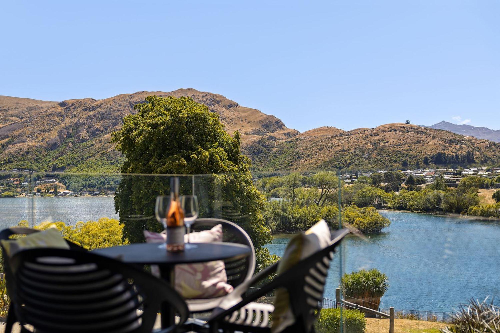 Homestead Retreat - 2 Bedroom - Lake View Queenstown Exterior foto